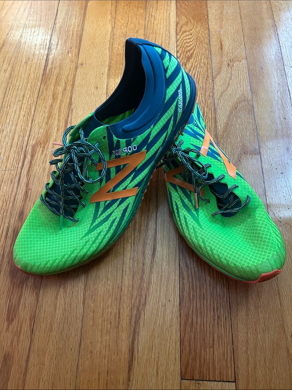 New Balance 900v4 XC Spike - MXCS900L